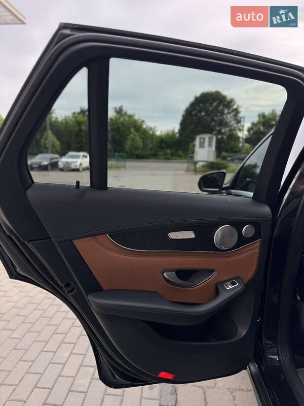 Позашляховик / Кросовер Mercedes-Benz GLC-Class 2017 в Луцьку