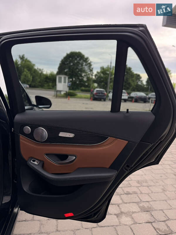 Позашляховик / Кросовер Mercedes-Benz GLC-Class 2017 в Луцьку
