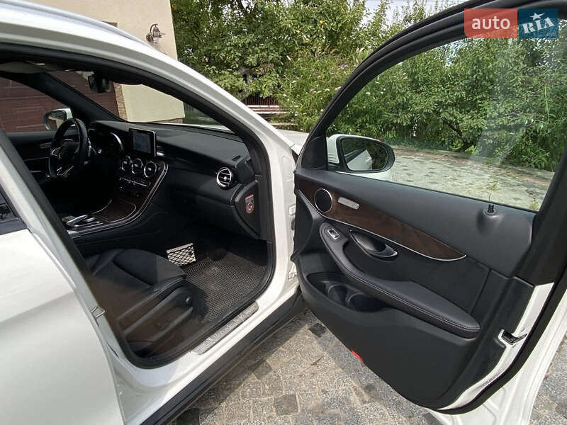 Внедорожник / Кроссовер Mercedes-Benz GLC-Class 2019 в Львове фото 13 Внедорожник / Кроссовер Mercedes-Benz GLC-Class 2019 в Львове