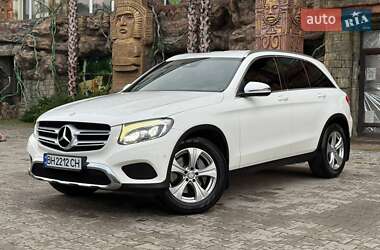 Позашляховик / Кросовер Mercedes-Benz GLC-Class 2016 в 
