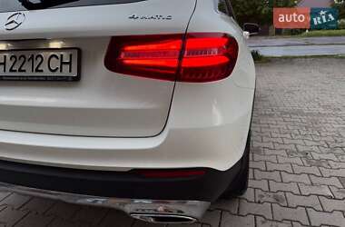 Позашляховик / Кросовер Mercedes-Benz GLC-Class 2016 в 