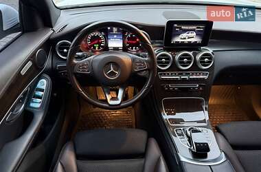 Позашляховик / Кросовер Mercedes-Benz GLC-Class 2016 в 