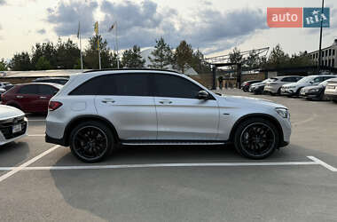 Позашляховик / Кросовер Mercedes-Benz GLC-Class 2018 в 