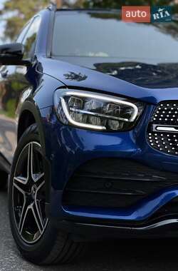 Внедорожник / Кроссовер Mercedes-Benz GLC-Class 2021 в 