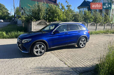 Позашляховик / Кросовер Mercedes-Benz GLC-Class 2017 в 
