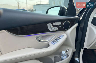 Внедорожник / Кроссовер Mercedes-Benz GLC-Class 2020 в 