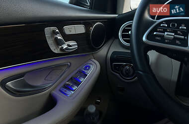 Внедорожник / Кроссовер Mercedes-Benz GLC-Class 2020 в 