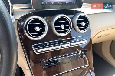 Внедорожник / Кроссовер Mercedes-Benz GLC-Class 2018 в 