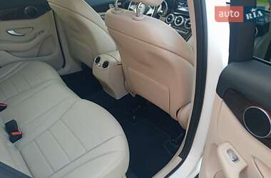Внедорожник / Кроссовер Mercedes-Benz GLC-Class 2017 в 