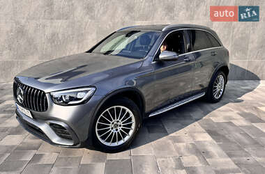 Внедорожник / Кроссовер Mercedes-Benz GLC-Class 2017 в 