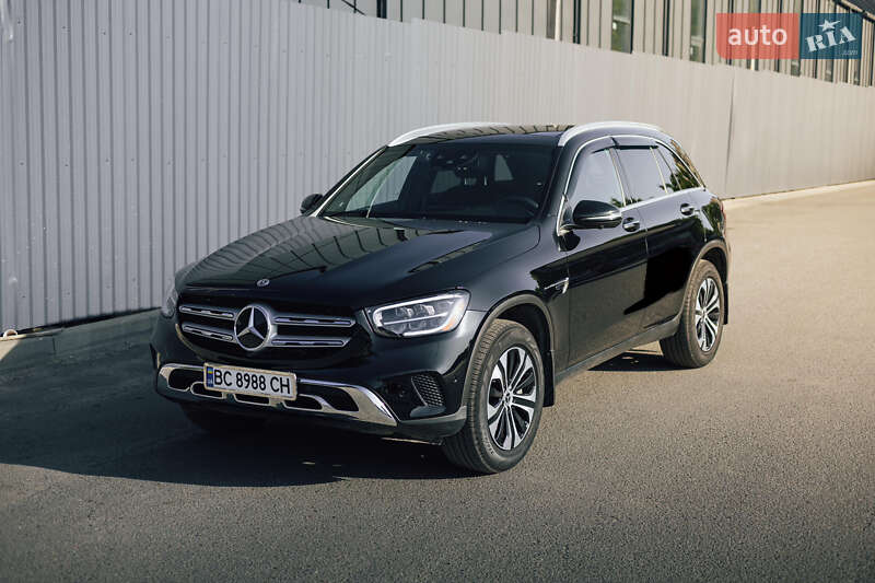 Mercedes-Benz GLC-Class 2019