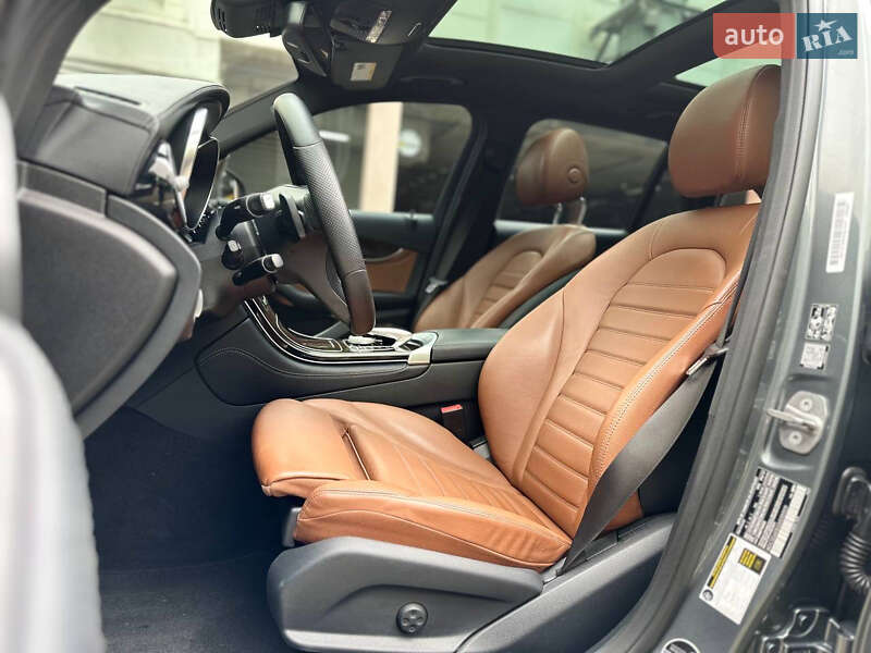 Внедорожник / Кроссовер Mercedes-Benz GLC-Class 2017 в Киеве
