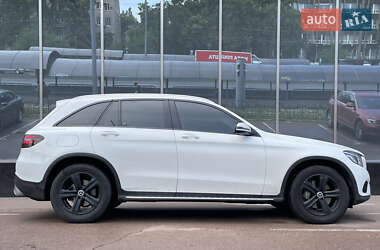 Внедорожник / Кроссовер Mercedes-Benz GLC-Class 2017 в 
