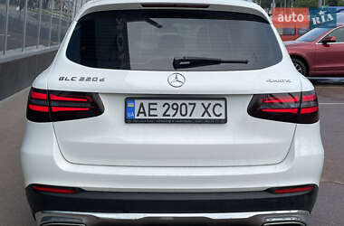 Внедорожник / Кроссовер Mercedes-Benz GLC-Class 2017 в 