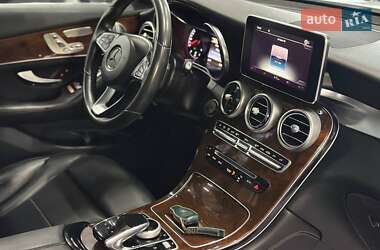 Внедорожник / Кроссовер Mercedes-Benz GLC-Class 2016 в 