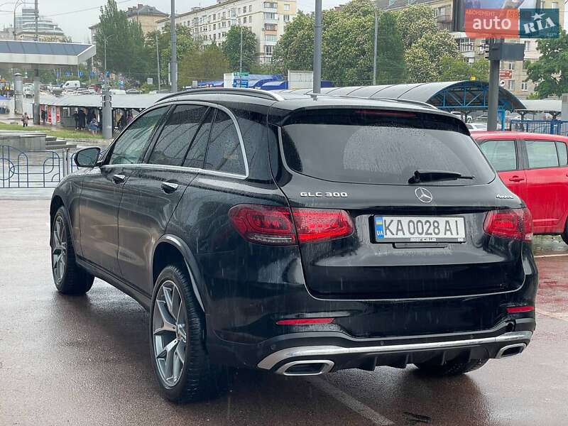 Внедорожник / Кроссовер Mercedes-Benz GLC-Class 2019 в Киеве