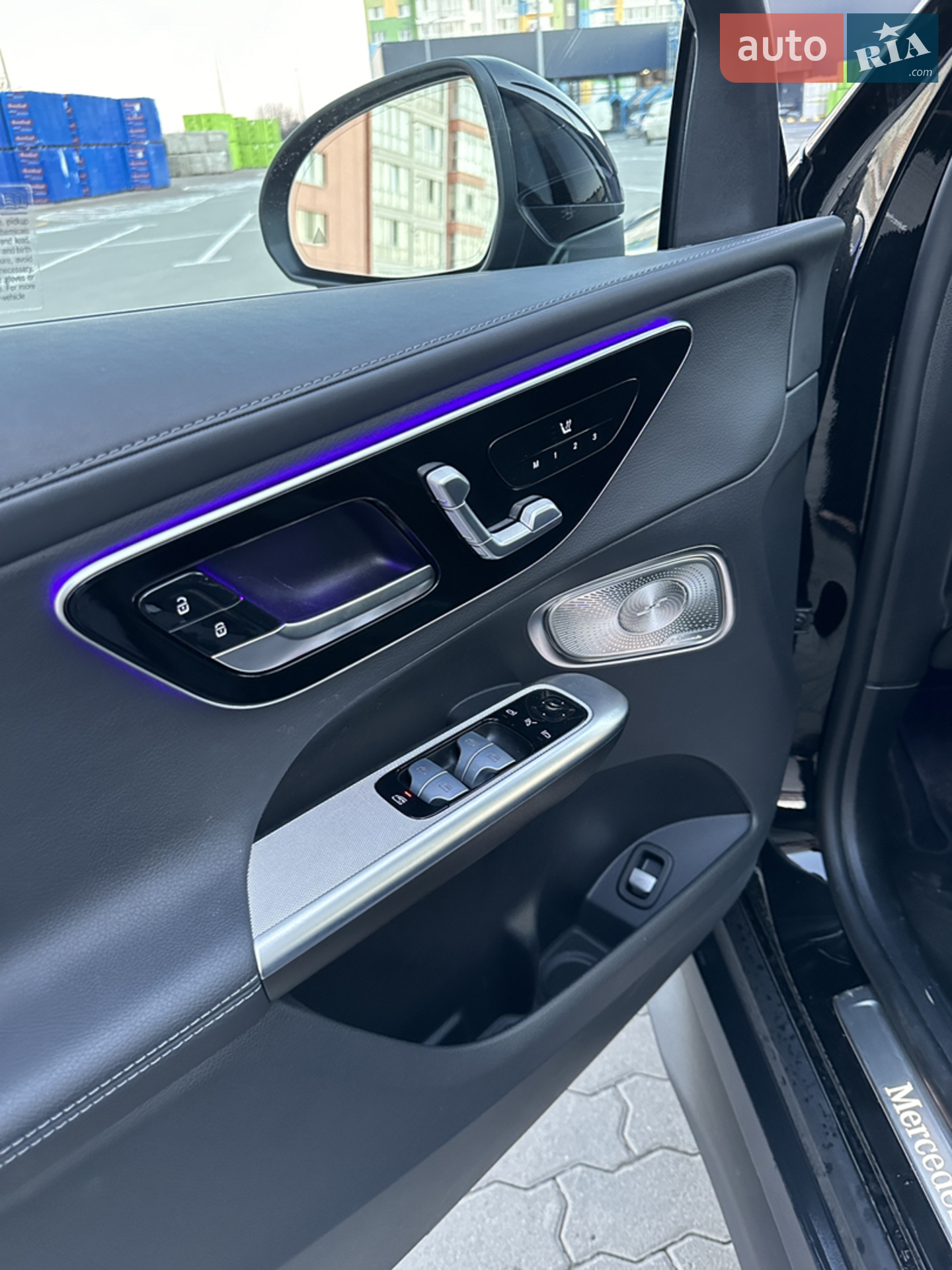 2023 Mercedes-Benz GLC - мініатюра 30