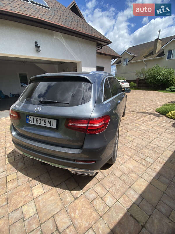 Позашляховик / Кросовер Mercedes-Benz GLC-Class 2018 в Києві