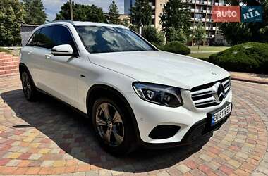Внедорожник / Кроссовер Mercedes-Benz GLC-Class 2017 в Киеве