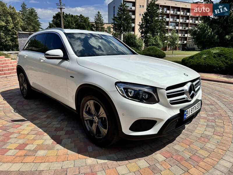 Mercedes-Benz GLC-Class 2017