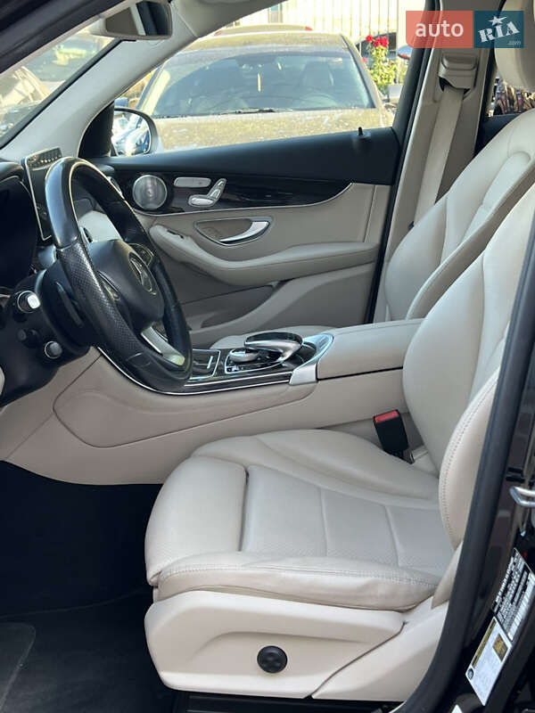 Внедорожник / Кроссовер Mercedes-Benz GLC-Class 2016 в Одессе