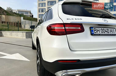 Внедорожник / Кроссовер Mercedes-Benz GLC-Class 2017 в 