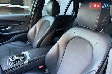 Позашляховик / Кросовер Mercedes-Benz GLC-Class 2016 в 