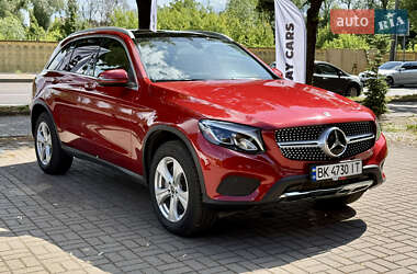 Внедорожник / Кроссовер Mercedes-Benz GLC-Class 2018 в 