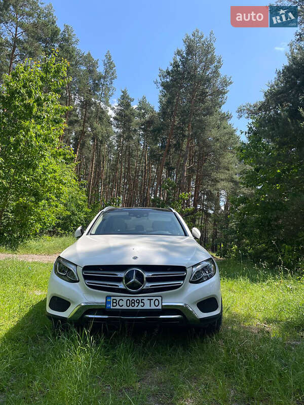 Внедорожник / Кроссовер Mercedes-Benz GLC-Class 2019 в 