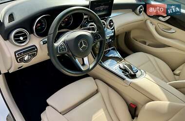 Внедорожник / Кроссовер Mercedes-Benz GLC-Class 2018 в 
