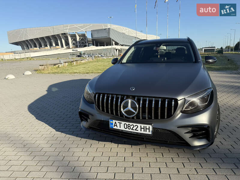 Позашляховик / Кросовер Mercedes-Benz GLC-Class 2015 в Львові фото 4 Позашляховик / Кросовер Mercedes-Benz GLC-Class 2015 в Львові