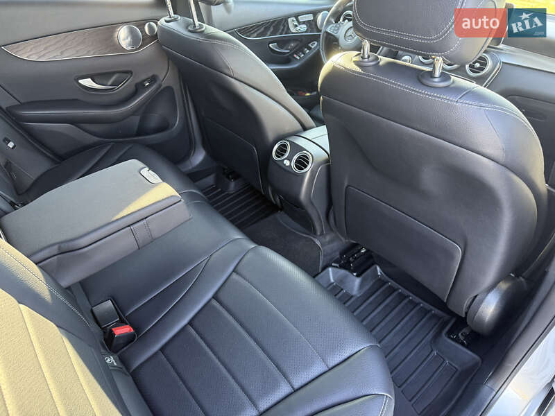 Внедорожник / Кроссовер Mercedes-Benz GLC-Class 2015 в Львове