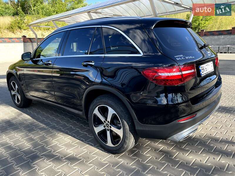 Внедорожник / Кроссовер Mercedes-Benz GLC-Class 2019 в Ровно
