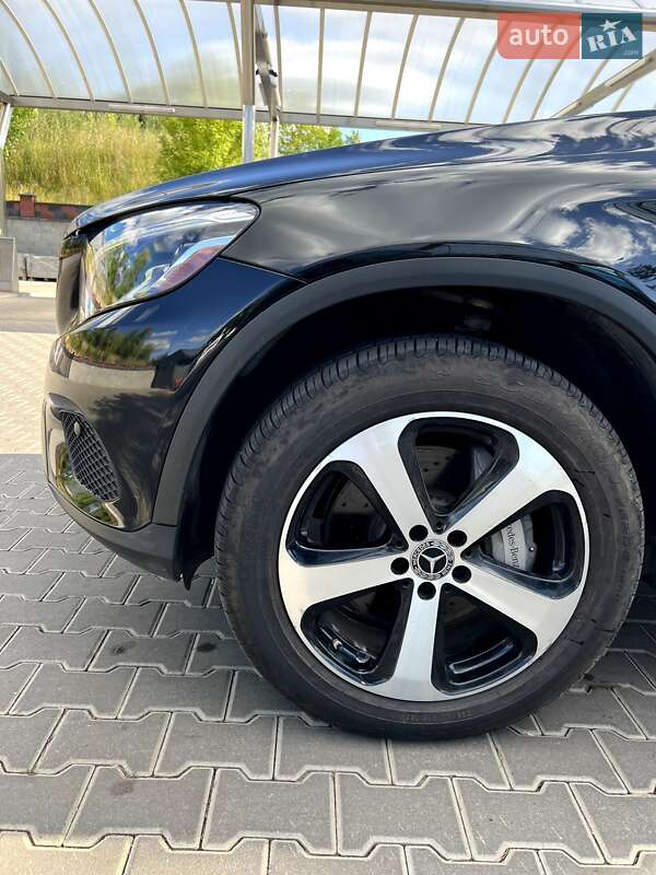 Внедорожник / Кроссовер Mercedes-Benz GLC-Class 2019 в Ровно