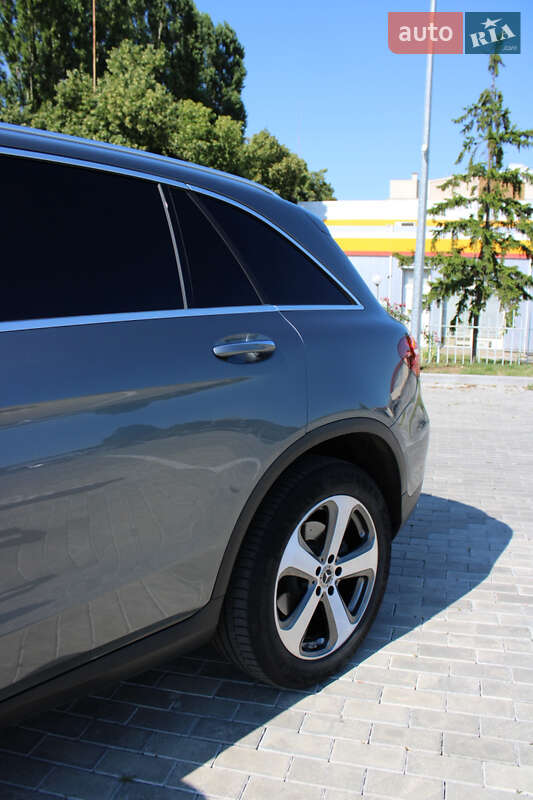 Позашляховик / Кросовер Mercedes-Benz GLC-Class 2016 в Черкасах