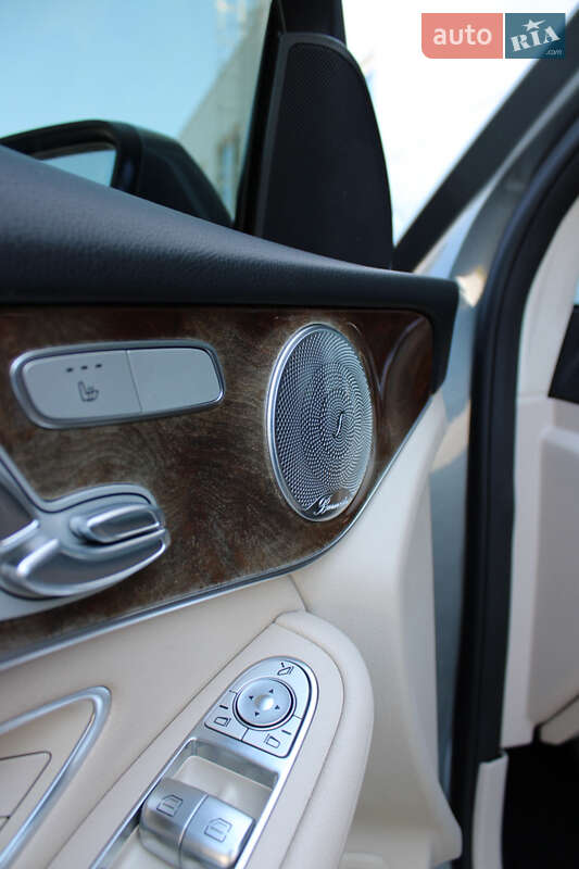 Позашляховик / Кросовер Mercedes-Benz GLC-Class 2016 в Черкасах