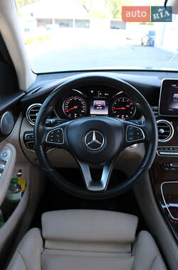 Внедорожник / Кроссовер Mercedes-Benz GLC-Class 2016 в 
