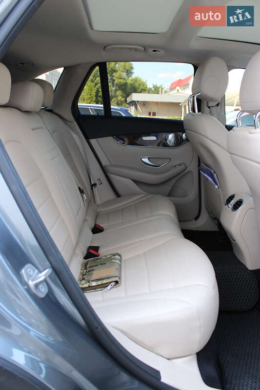 Позашляховик / Кросовер Mercedes-Benz GLC-Class 2016 в Черкасах