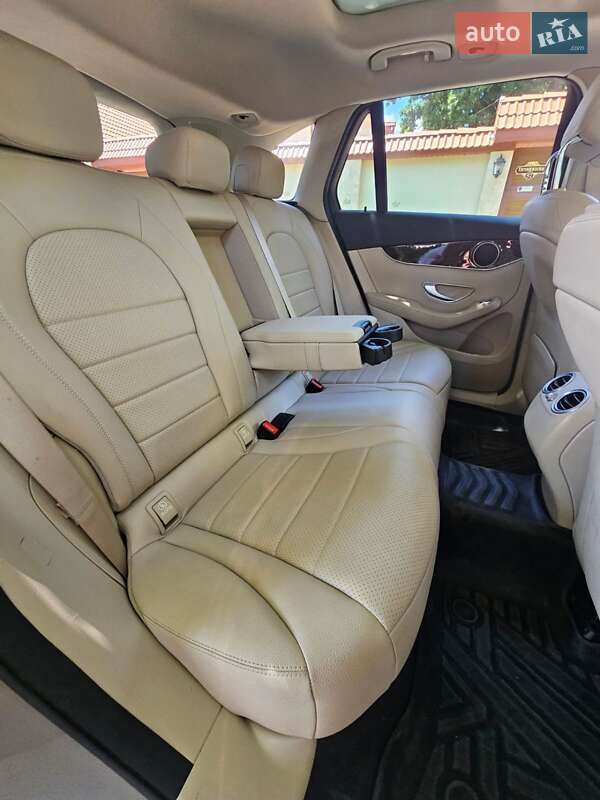 Внедорожник / Кроссовер Mercedes-Benz GLC-Class 2019 в Одессе фото 8 Внедорожник / Кроссовер Mercedes-Benz GLC-Class 2019 в Одессе