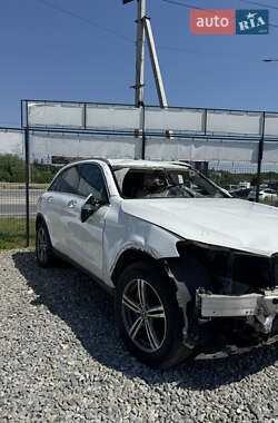 Внедорожник / Кроссовер Mercedes-Benz GLC-Class 2020 в 