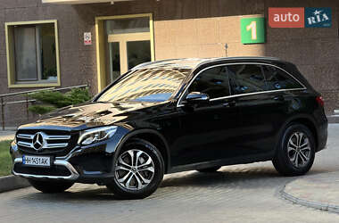 Внедорожник / Кроссовер Mercedes-Benz GLC-Class 2018 в 