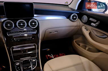 Позашляховик / Кросовер Mercedes-Benz GLC-Class 2016 в 