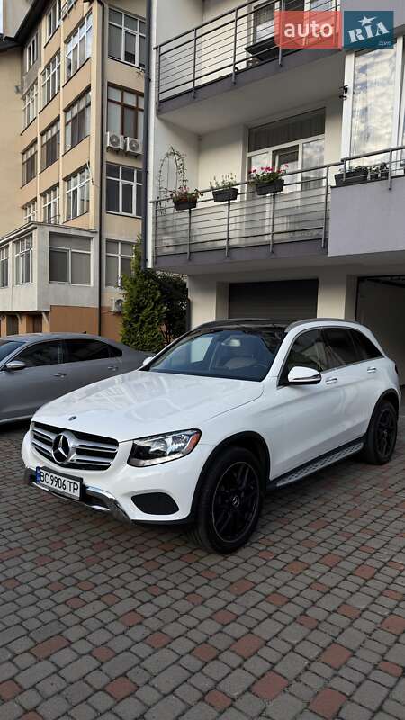 Mercedes-Benz GLC-Class 2017