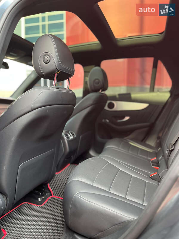 Позашляховик / Кросовер Mercedes-Benz GLC-Class 2019 в Києві