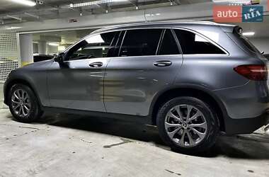 Внедорожник / Кроссовер Mercedes-Benz GLC-Class 2017 в 