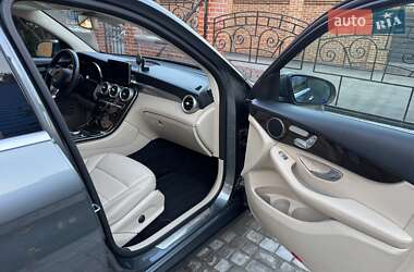 Внедорожник / Кроссовер Mercedes-Benz GLC-Class 2018 в 