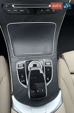 Внедорожник / Кроссовер Mercedes-Benz GLC-Class 2015 в 