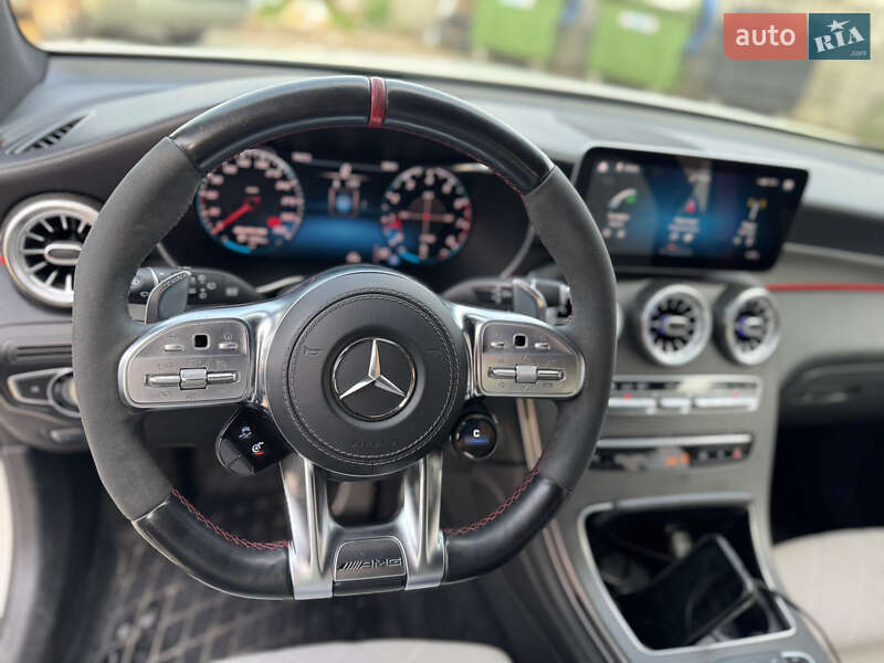 Позашляховик / Кросовер Mercedes-Benz GLC-Class 2016 в Києві