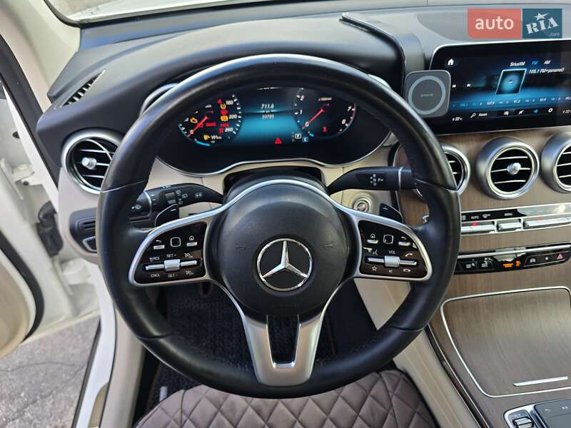 Позашляховик / Кросовер Mercedes-Benz GLC-Class 2021 в Києві