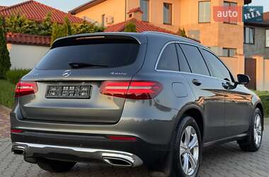 Внедорожник / Кроссовер Mercedes-Benz GLC-Class 2015 в 